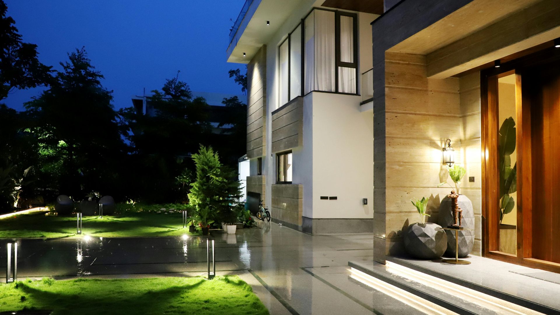 Lighting Ideas to Transform Your Home and Yard